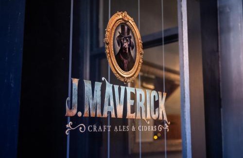 Upton upon Severn House | Maverick Rooms