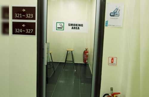 Parit Raja Hotel | Max Inn Hotel