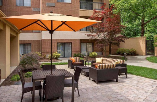 Durham Hotel | Maximum Comfort and Styles! Free Parking, Onsite Pool, Pet-friendly Property