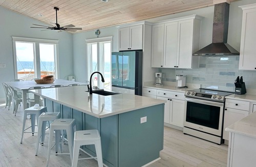 Southpointe House | May 15 - 17 Open for a Weekend Escape! Private Pool & Pet Friendly!