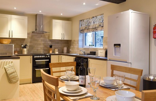 Giggleswick Cottage | May Cottage - UK12970