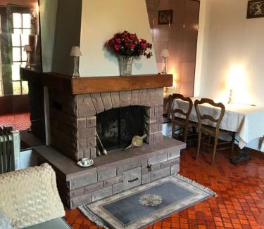 Availles-Limouzine House | May's Cottage