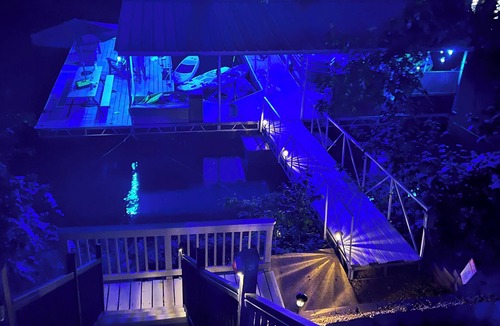McColley House | May Special, Lake Front,Featured on”HGTV" Private Dock!,Kayaks,Gas FirePit!