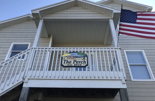 Ocean Isle Beach House | MAY SPECIALS! - 4 Bed IP House on Water-Sleeps 8-EASY BEACH ACCESS