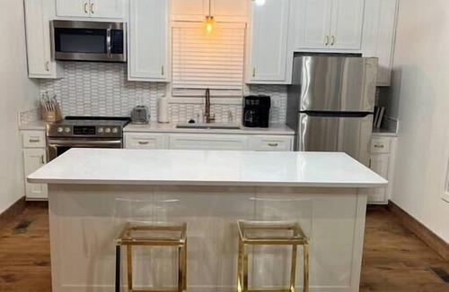 Mentone House | May Value +Hot Tub +Indoor & Outdoor FirePlace+Private