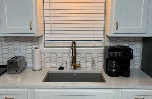 Mentone House | May Value +Hot Tub +Indoor & Outdoor FirePlace+Private