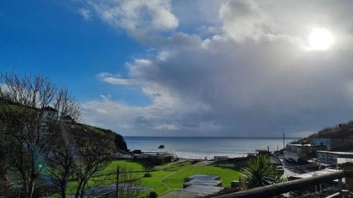 Millendreath Apartment | May View - Luxury Sea View Apartment - Millendreath, Looe