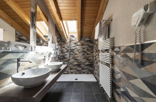 Wengen Hotel | Maya Caprice Boutique Hotel & Spa