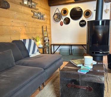 Vernamiege Ski Chalet | Mayen unique et authentique