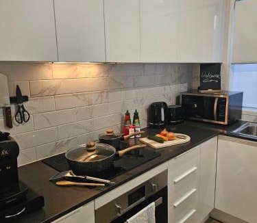 Towen Mountain House | Mayers Cottage