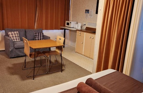 Tokoroa Hotel | Mayfair Court Motel