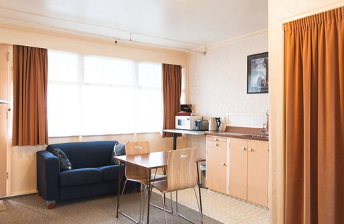 Tokoroa Hotel | Mayfair Court Motel