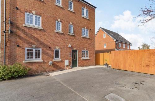 Wigan Apartment | Mayfair