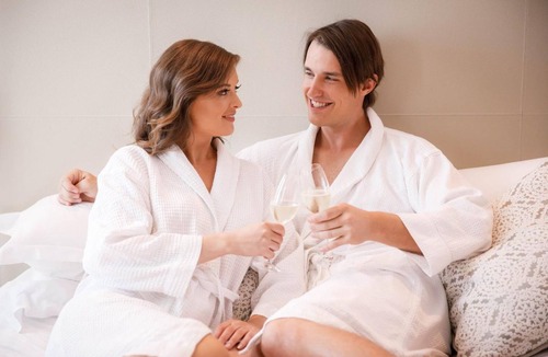 Adelaide Central Business District Hotel | Mayfair Hotel Adelaide