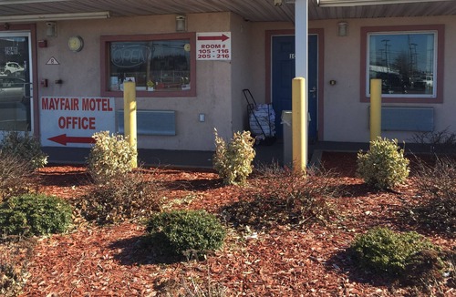 Sicklerville Hotel | Mayfair Motel