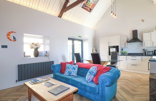 Crudwell Cottage | Mayfield Cottage