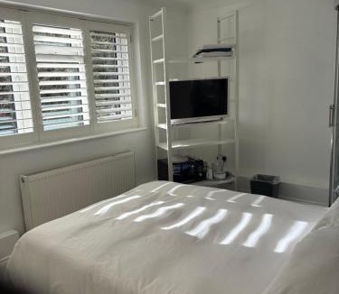 Bickley House | Mayfield guest rooms