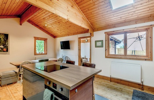 Sleaford Cottage | Mayfield Lodge - UK39917