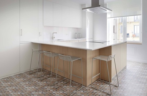 Antiguo Apartment | Mayflower by FeelFree Rentals