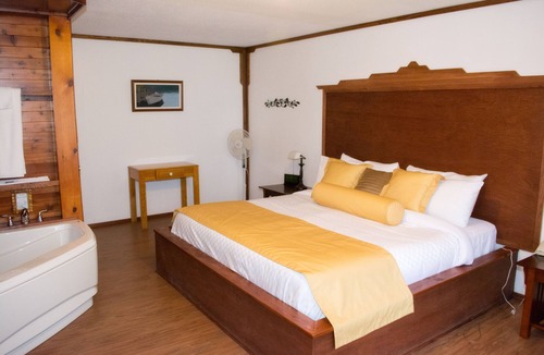 Roddickton Hotel | Mayflower Inn and Adventures