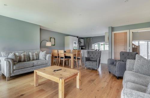 Linlithgow House | Mayflower - Uk43632