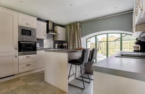 Linlithgow House | Mayflower - Uk43632