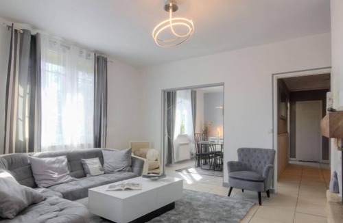 Carcans House | Mayne Pauvre by Interhome