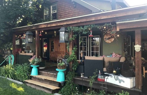 Darby House | Mayors Manor on Main