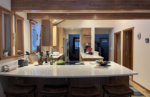 Mazama Cabin | Mazama Mountain Getaway