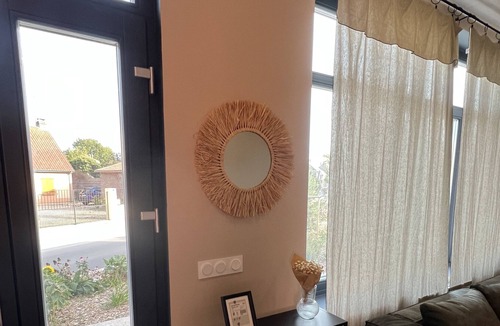 Moyenneville House | Mazel House