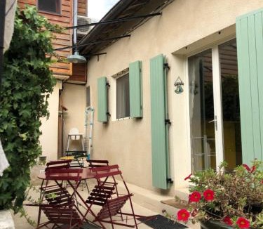 Les 3 Ponts House | MAZET avec spa