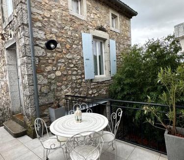 Vallon-Pont-d'Arc House | Mazet de Jade