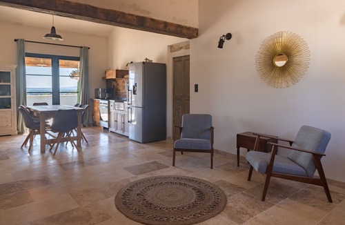 Meynes House | Mazet des Tuileries, private pool, garden, a few km from the Pont du Gard