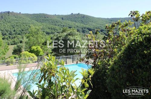 Saint-Martin-de-Bromes Apartment | Mazet l’Olivier