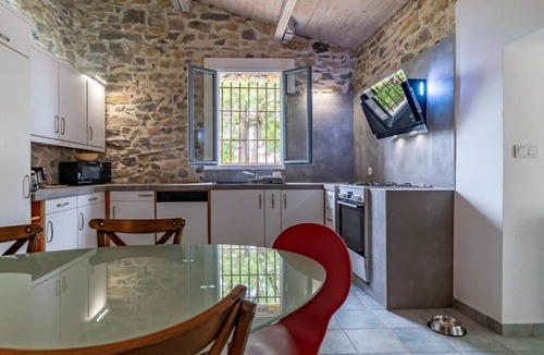 Les 3 Ponts Cottage | MAZET PIERRE DE VERS