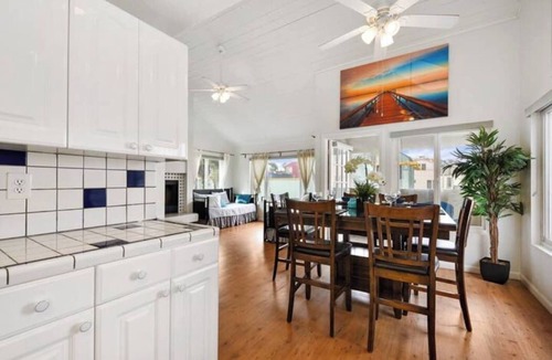 Mission Beach House | MB! 8BR Massive Beach Houses steps to sand!