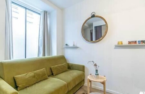 Quartier de la Folie-Mericourt Apartment | MBA - Splendide Appart Proche République 1