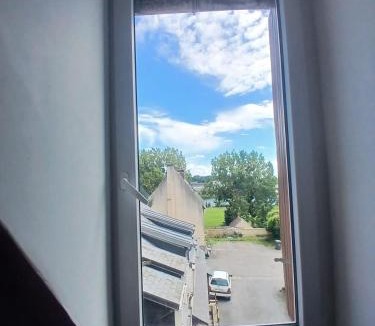 Herouville-Saint-Clair Apartment | Mbine Senghore