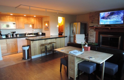 Bend Condo | Mbvskihouse (.com) At Seventh Mountain Resort + includes IKON pass holder offer