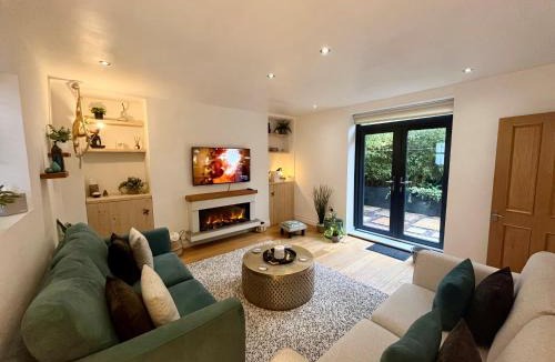 City Centre House | MC 2 bed central location - no parking