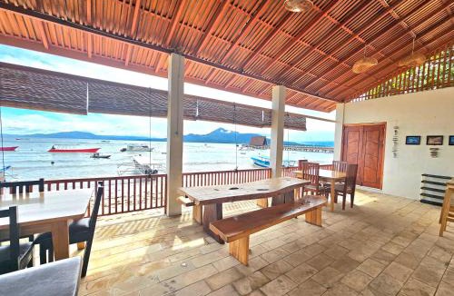 Bunaken Hotel | MC Bunaken Stay Diving Trip's