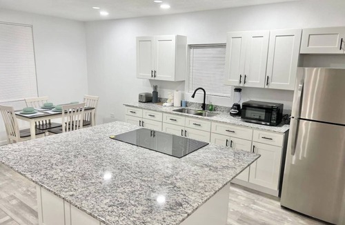 McAllen House | McAllen Home Pecan - Bicentennial