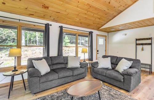 McCaysville House | McCaysville Cabin Fire Pit, BBQ and More!