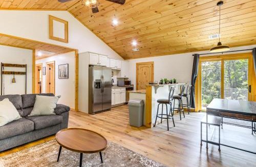 McCaysville House | McCaysville Cabin Fire Pit, BBQ and More!