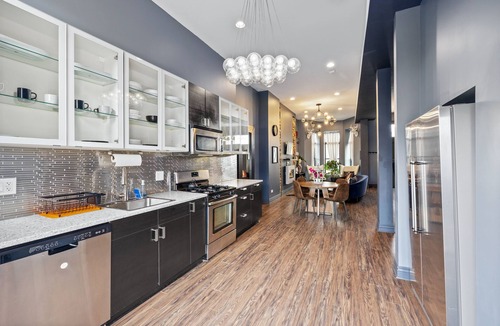 Bronzeville House | Mccormick Place Guest House
