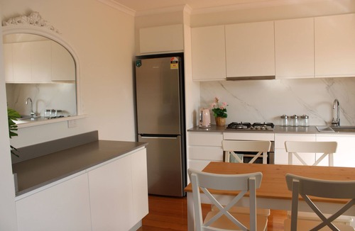 McCrae Villa | McCrae beach Villa on Wattle Place, a 5 mins walk to the beach