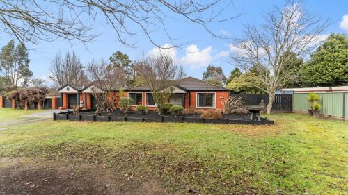 Magpie House | McDougall Hidaway