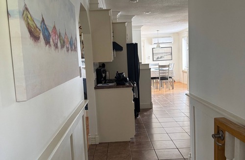 Mayfield House | McGregor House - Minutes to beaches and multiple golf courses!