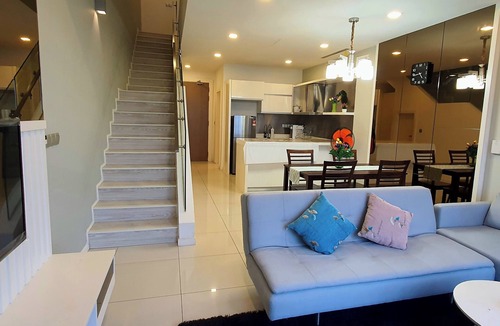 Kuala Lumpur Apartment | MCity Infinity pool KLCC