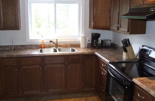 Miller Lake Cabin | McIvor Getaway Cottage - Pet-Friendly Retreat Near Lake Huron – Budget-Friendly
